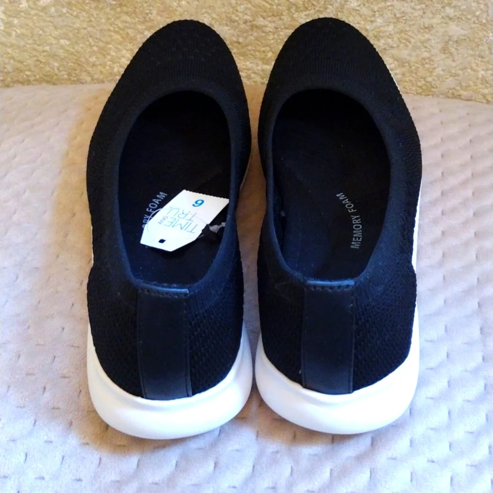 Time and Tru Knit Ballet Flats Comfort Walking Shoes Sz 6 NWT